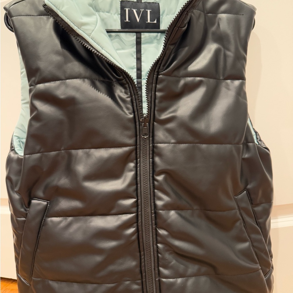 IVL Black Puffer Vest